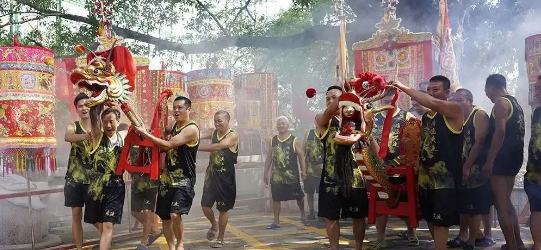 “龙起疫息”| 黄连欣闻起龙声